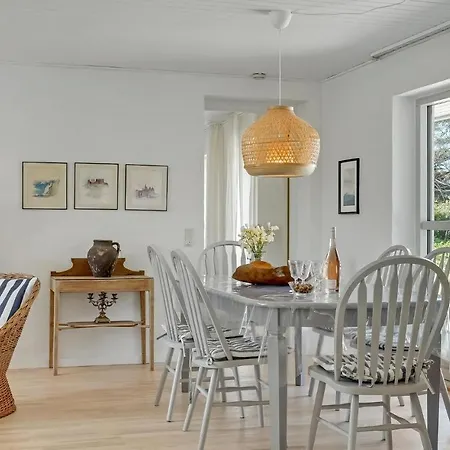 4 Bedroom Gorgeous In Blokhus