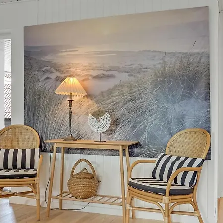 Holiday home 4 Bedroom Gorgeous In *