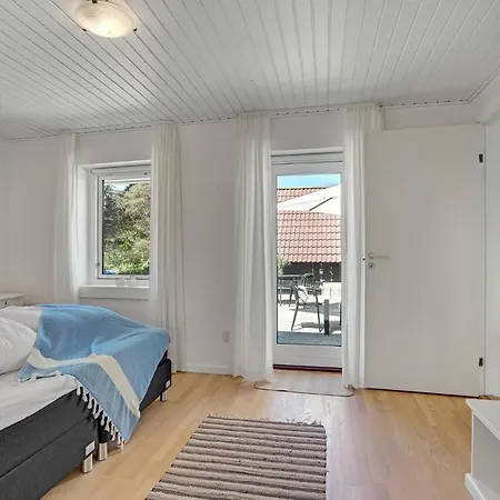 4 Bedroom Gorgeous In * Blokhus