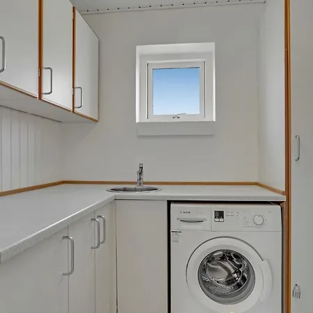 Semesterbostad 4 Bedroom Gorgeous In Blokhus